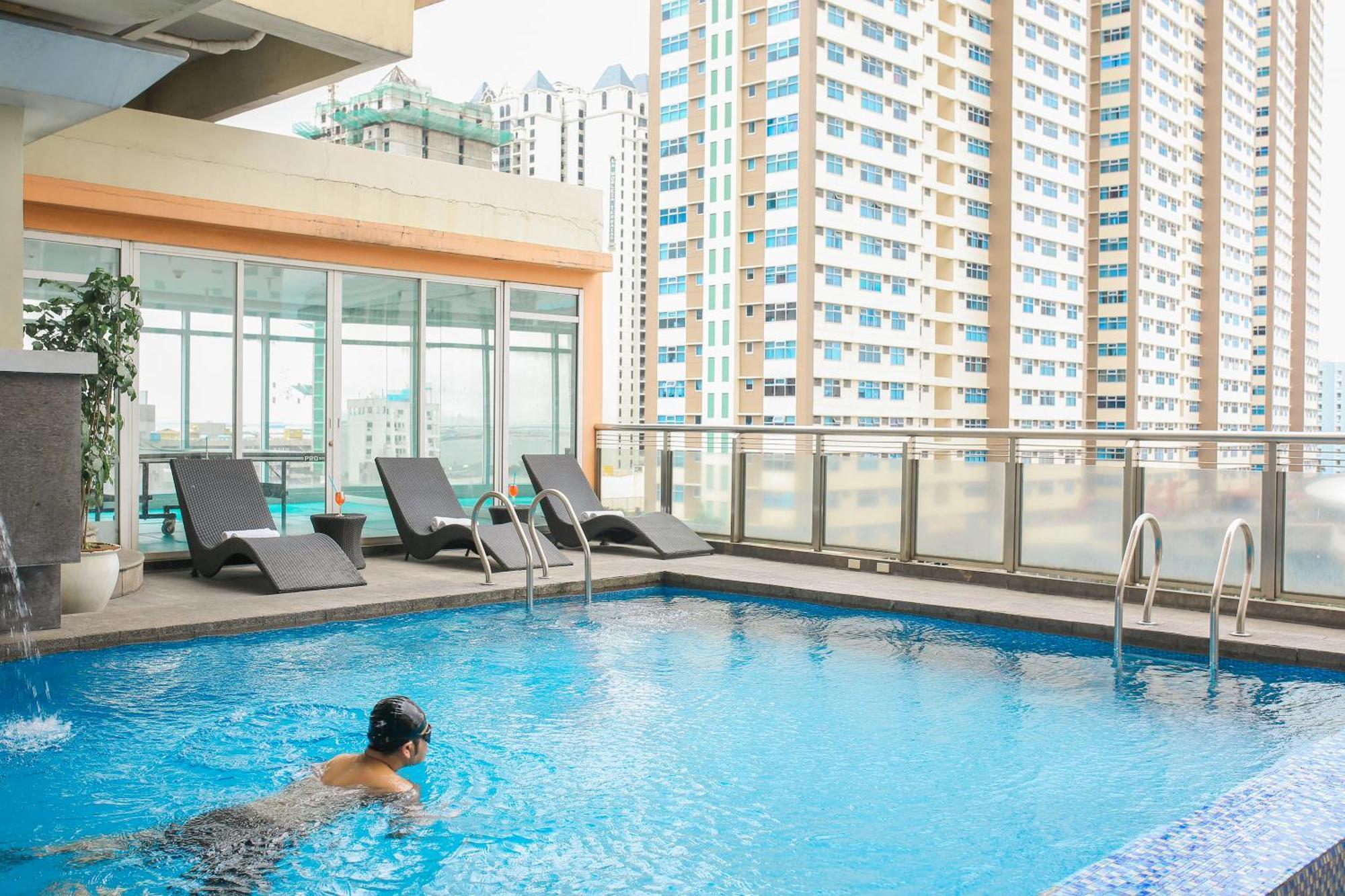 Pacific Bay Grand Suites Manila Bagian luar foto